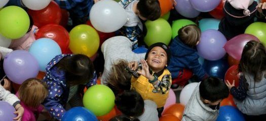 BALLON DROP AT CHABOT SPACE & SCIENCE CENTER